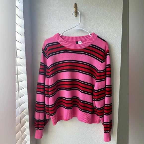 DIVIDED BY H&M PINK AND RED STRIPED SWEATER - Picture 1 of 1